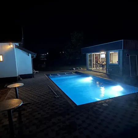 Vikend Kuca Okanovic Casa de Férias *
